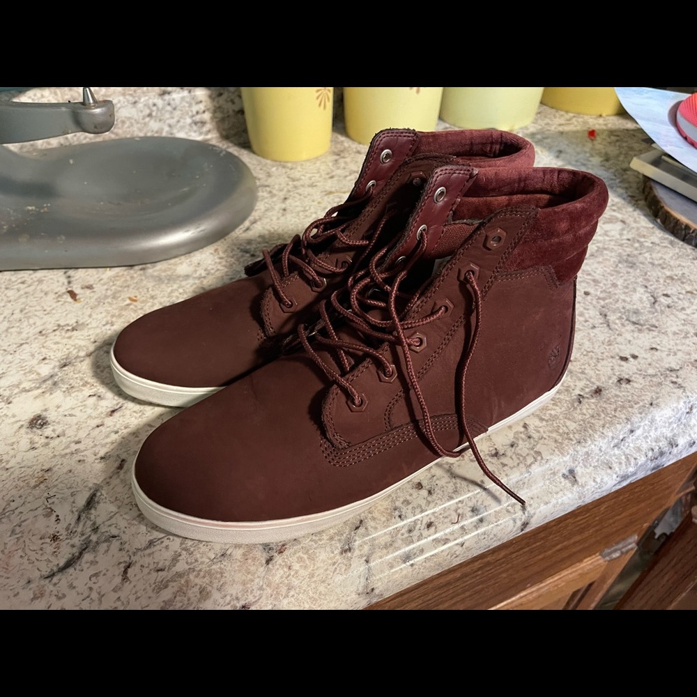 Womens timberland’s